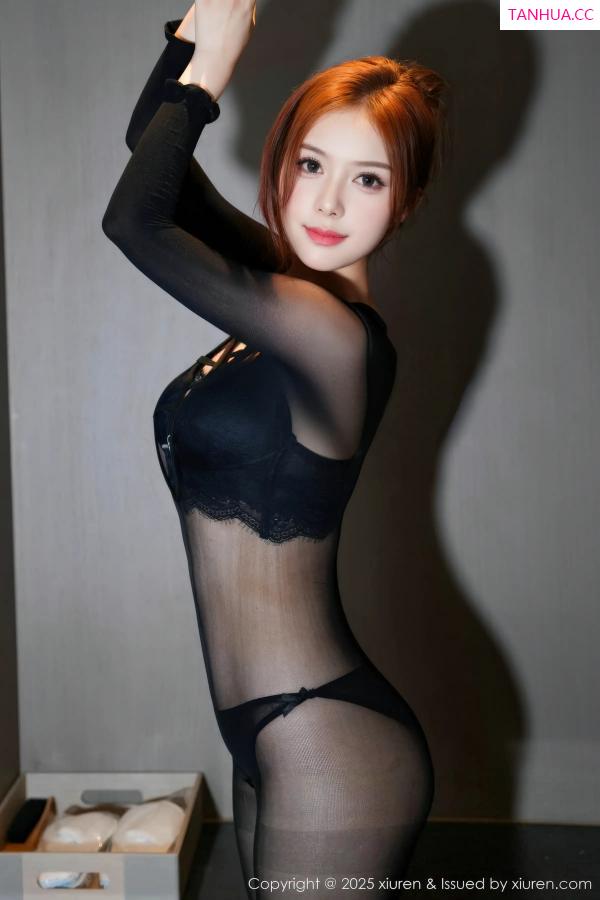   [XiuRen]高清写真图 2025.12.17 No.11117 白芷yy 黑色连体服饰第26张图片